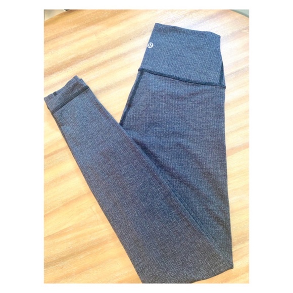 lululemon athletica Pants - Lululemon Wunder Under Leggings